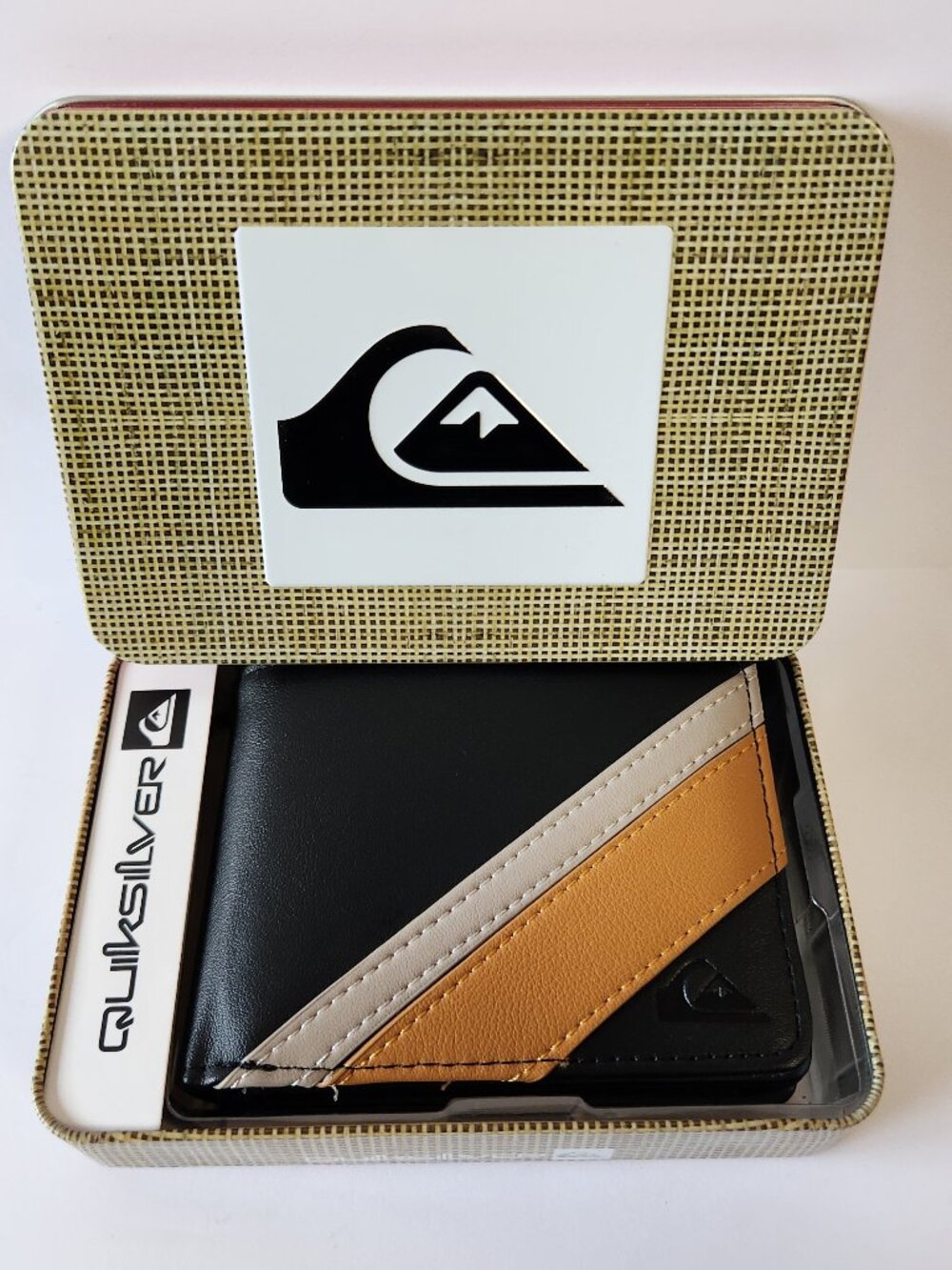 Quiksilver Wallet Bi-Fold Black With Front Stripe Design New In Quiksilver Tin